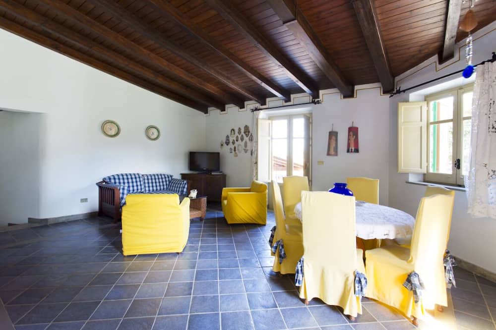 Photo of Livingroom in Trabia