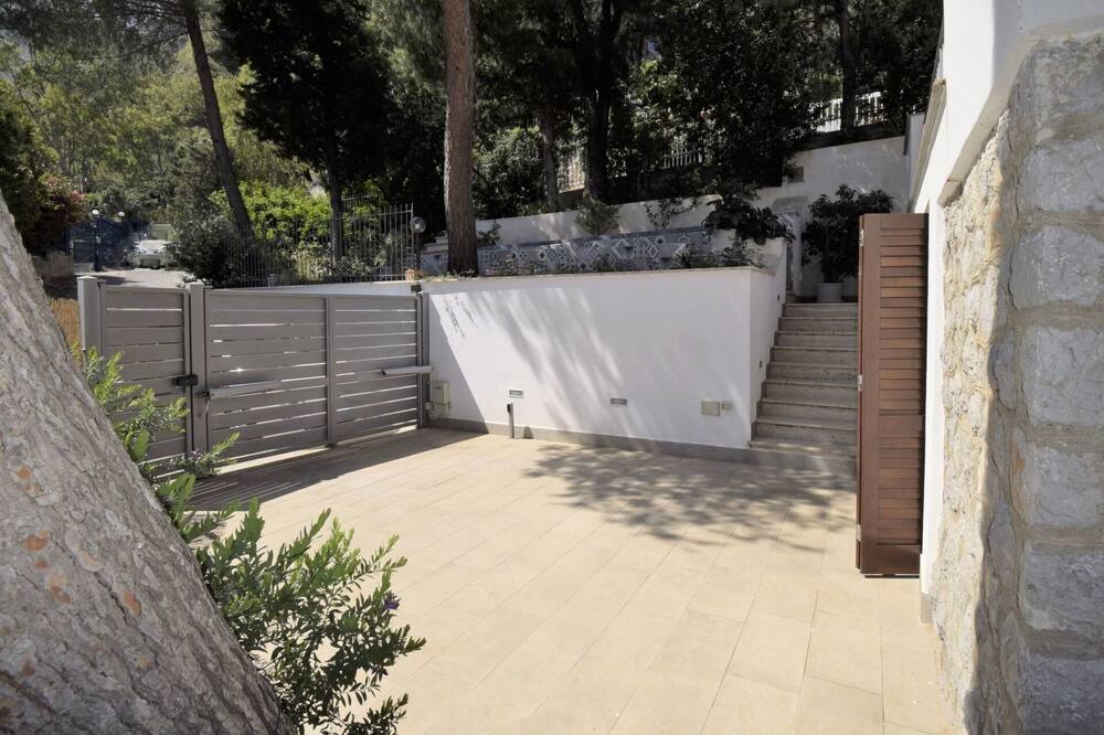 Photo of Bedroom in Addaura