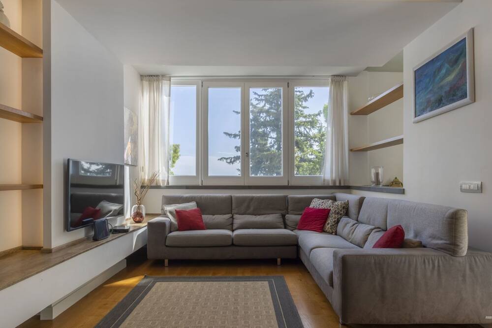 Photo of Bedroom in Addaura