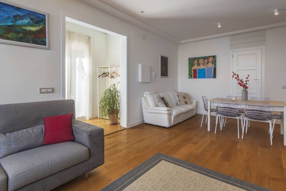 Photo of Bedroom in Addaura