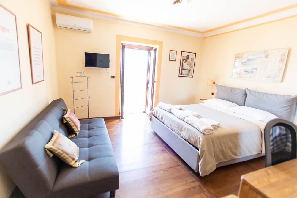 Photo of Bedroom in Montalto Uffugo