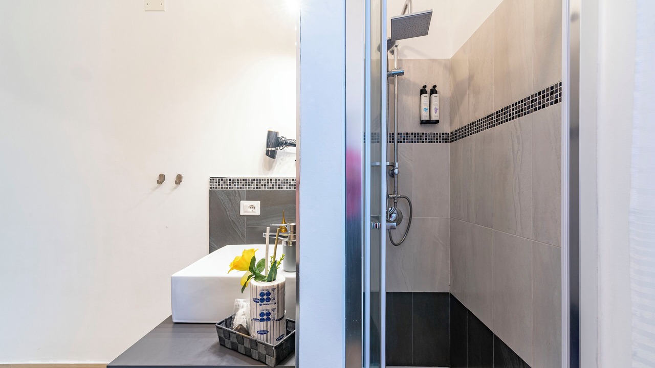 Photo of Bathroom in Zafferana Etnea