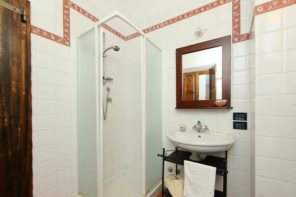 Photo of Bathroom in Radicofani