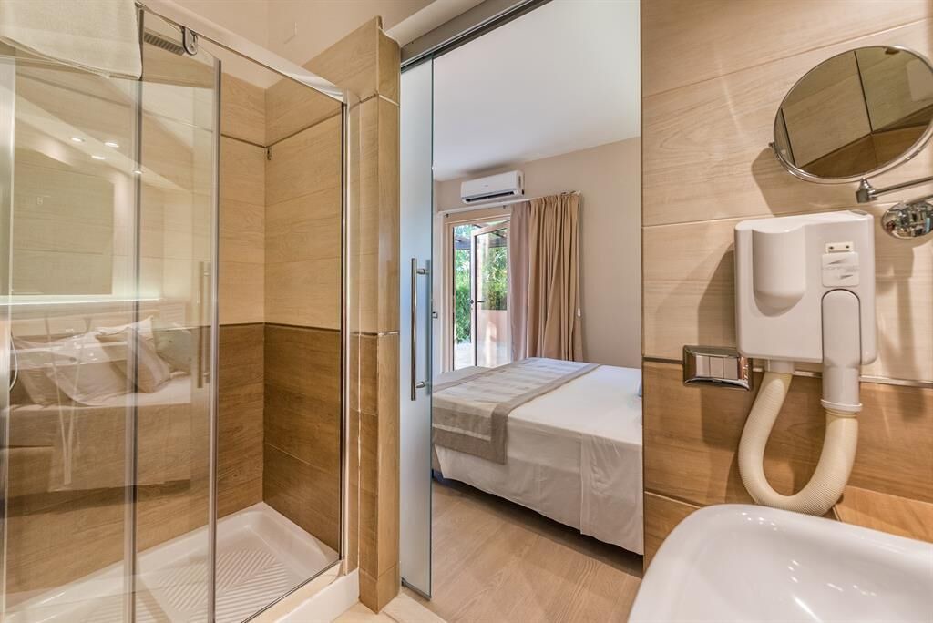 Photo of Bedroom in Campofelice di Roccella