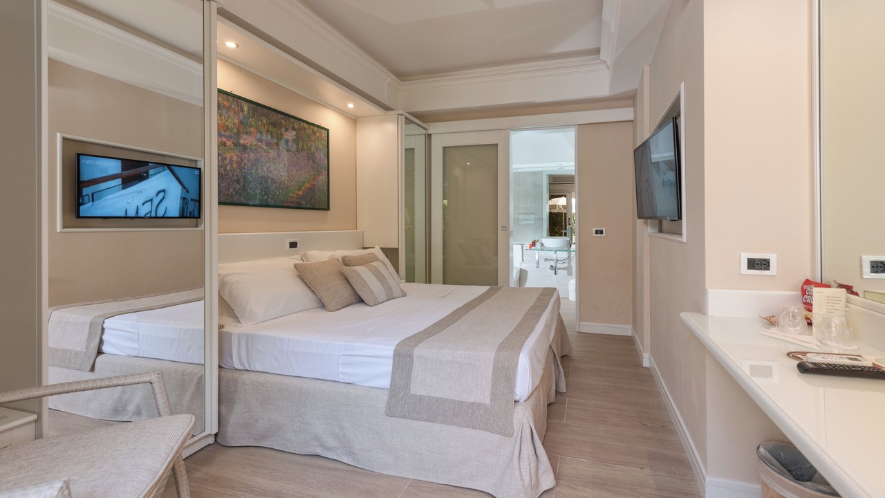 Photo of Bedroom in Campofelice di Roccella