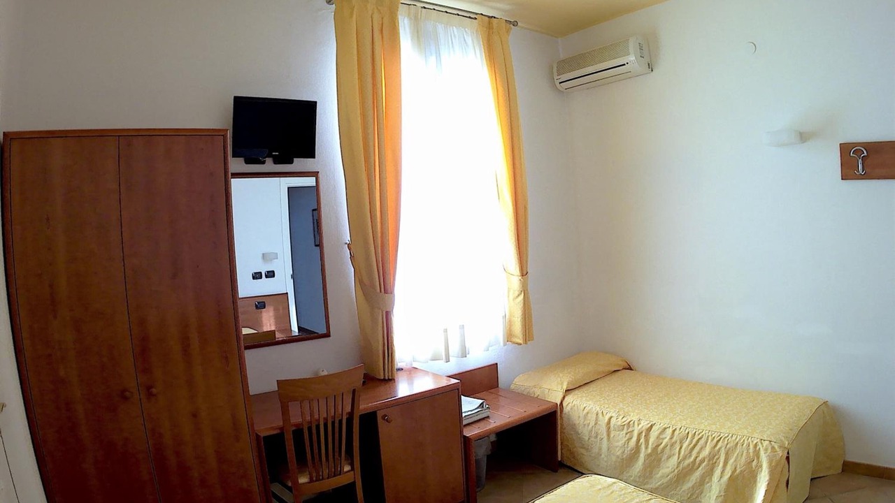 Photo of Others in Arenella