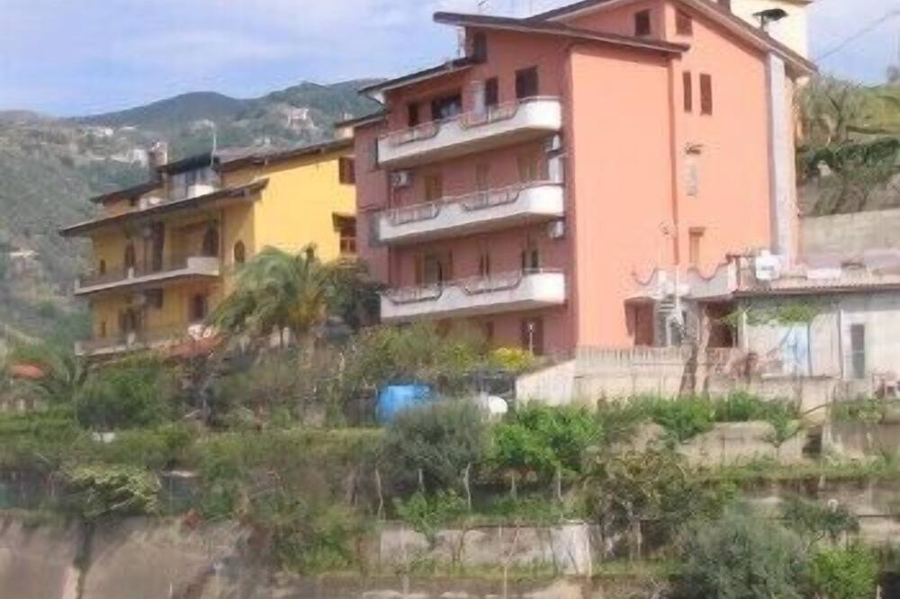 Photo of Outdoor in Piraino