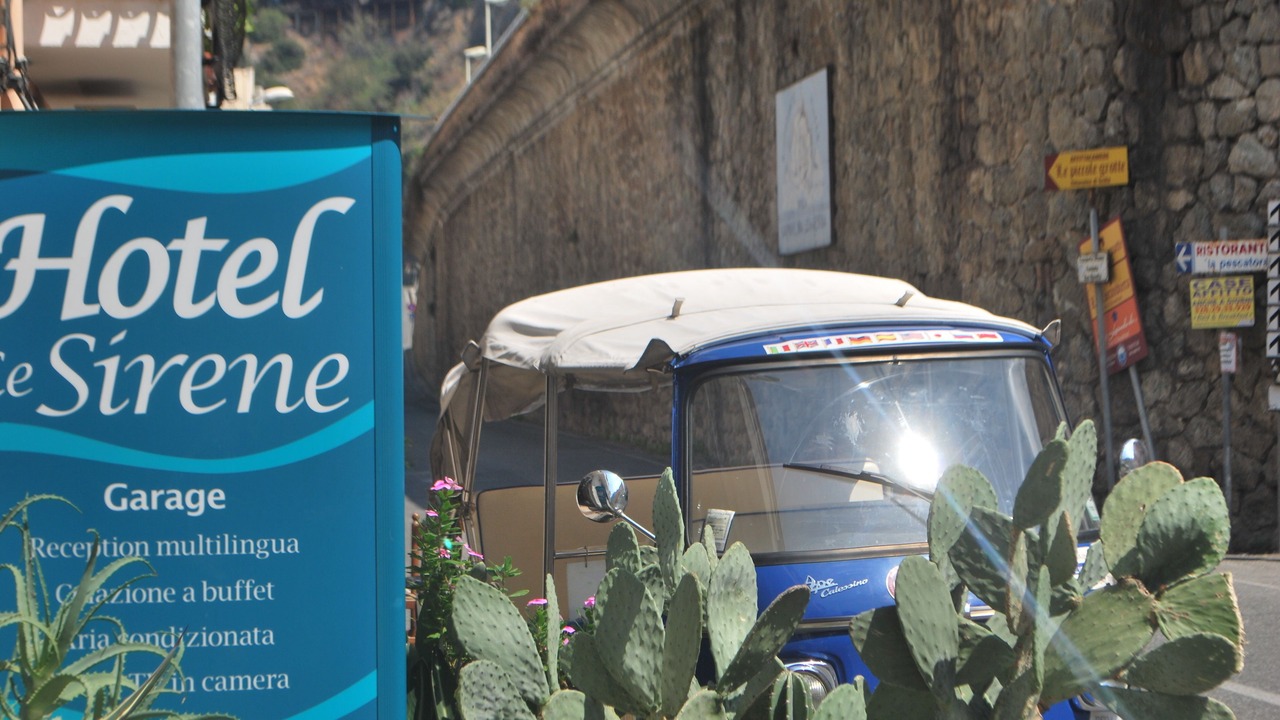 Photo of Outdoor in Scilla
