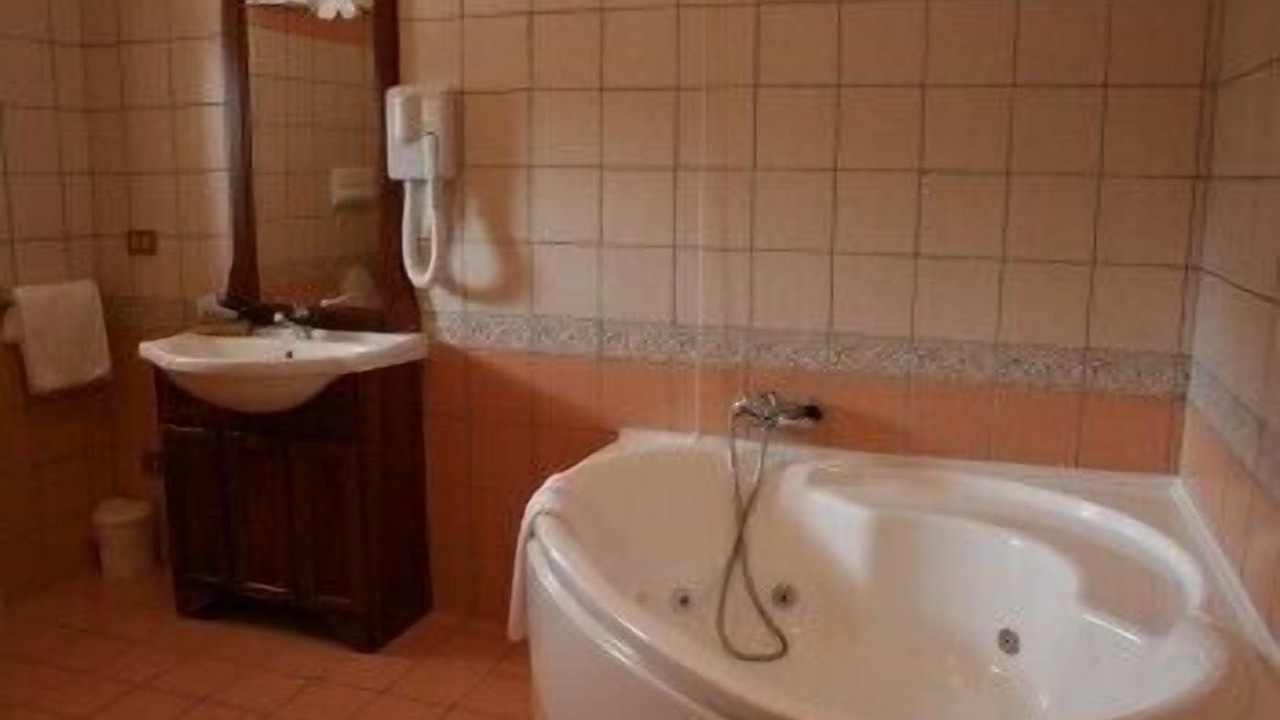 Photo of Bathroom in Teggiano