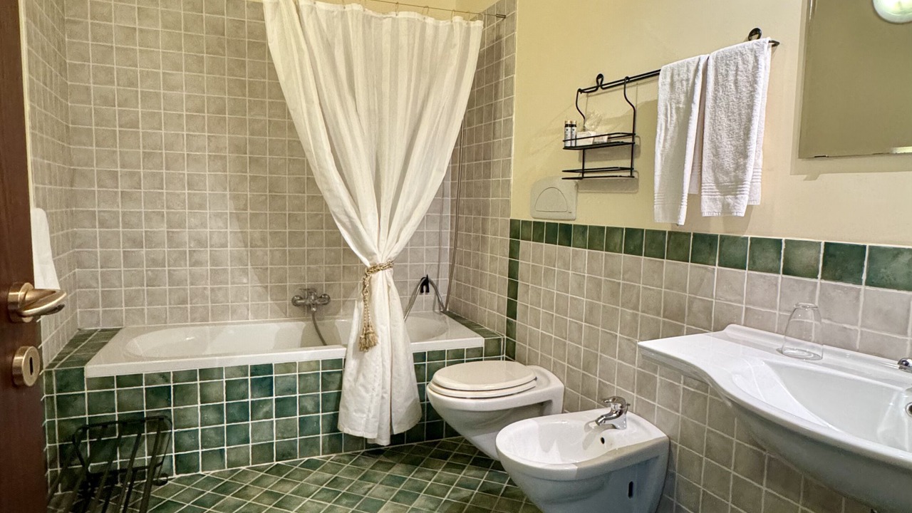 Photo of Bathroom in Noto