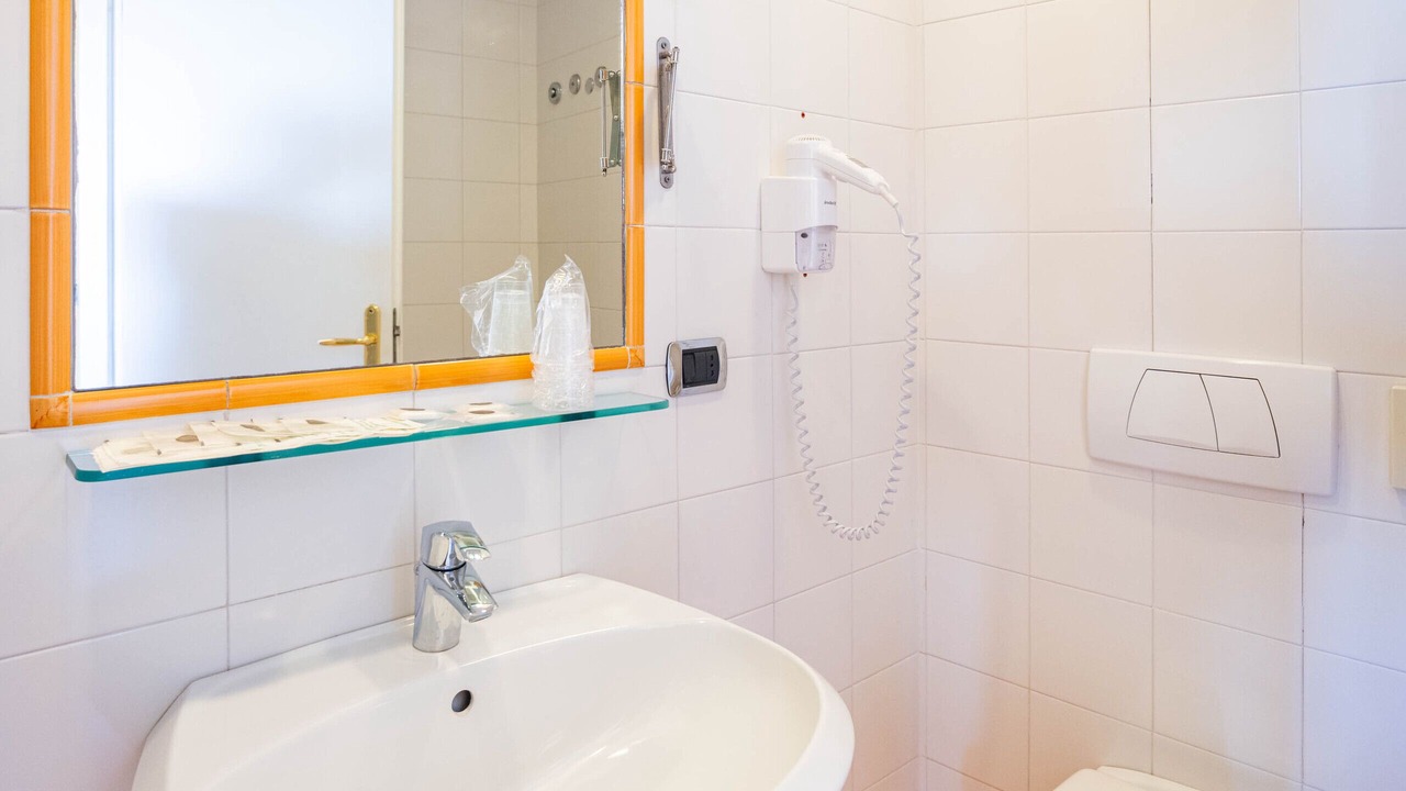 Photo of Bathroom in Mazzaro