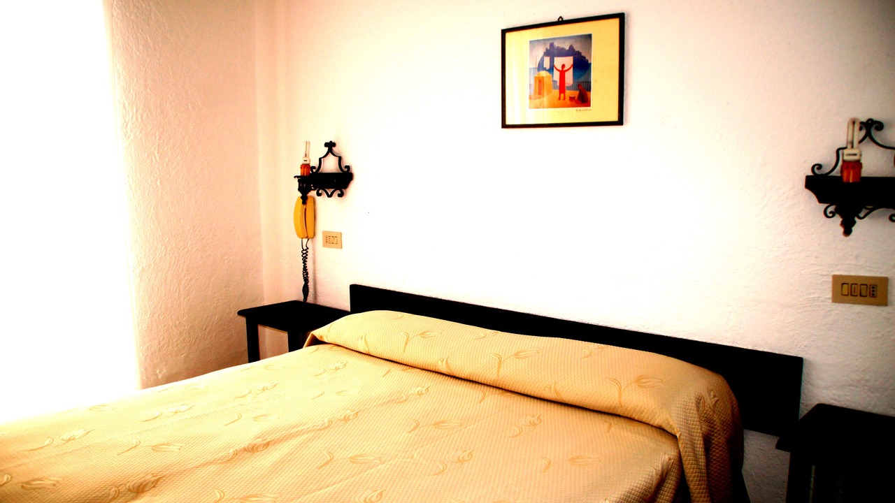 Photo of Bedroom in Ischia Porto