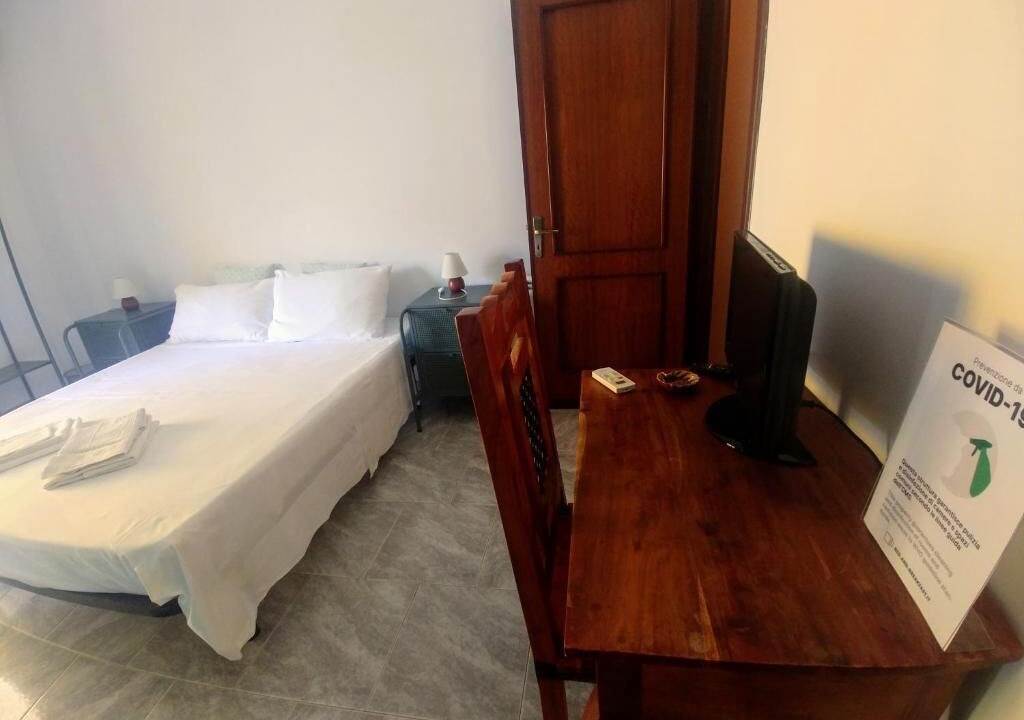 Photo of Bedroom in Porto Salvo