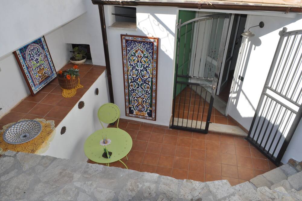 Photo of Bedroom in Castelluzzo