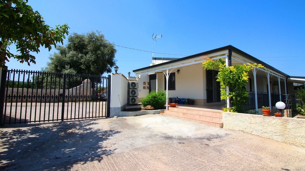 Photo of Outdoor in Solarino