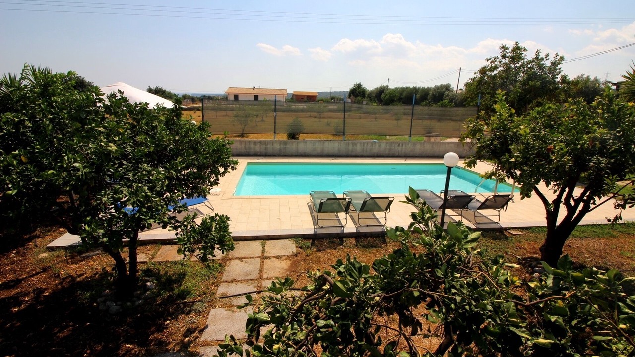 Photo of Outdoor in Solarino