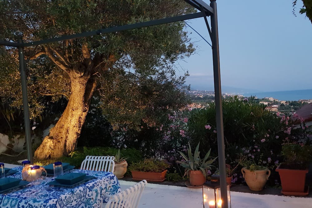 Photo of Outdoor in Fuscaldo