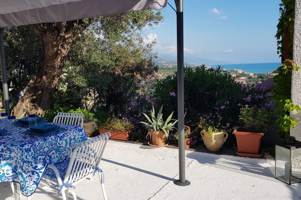 Photo of Outdoor in Fuscaldo