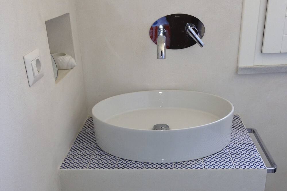 Photo of Bathroom in Favignana