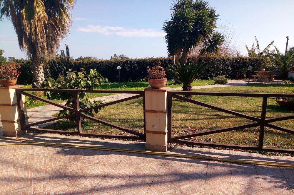 Photo of Outdoor in Fiumefreddo di Sicilia