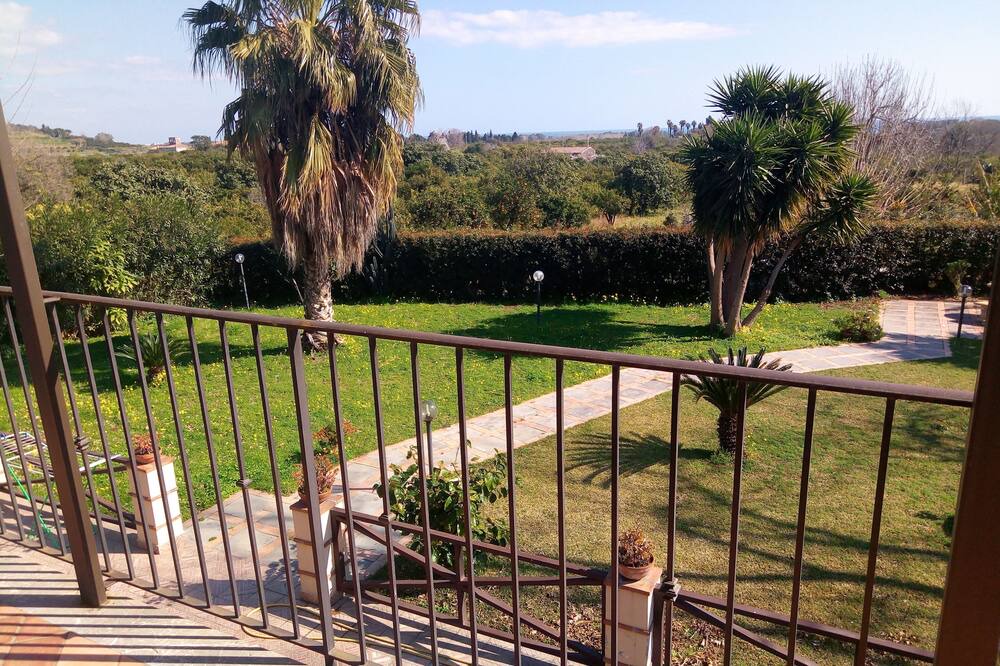 Photo of Patio Balcony in Fiumefreddo di Sicilia