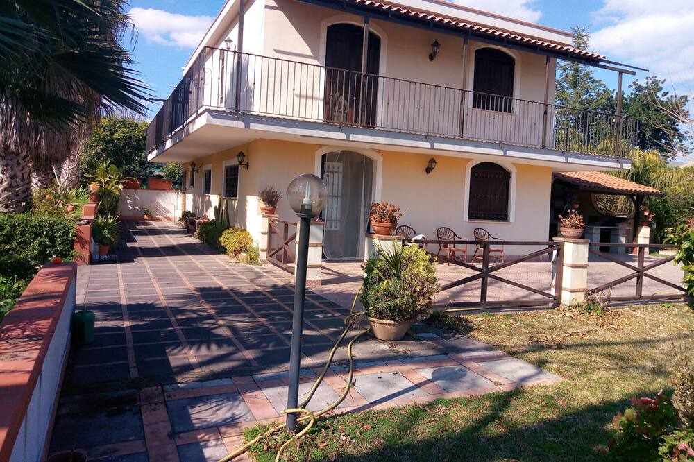 Photo of Outdoor in Fiumefreddo di Sicilia