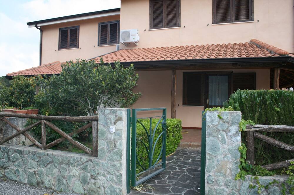 Photo of Outdoor in Pizzo