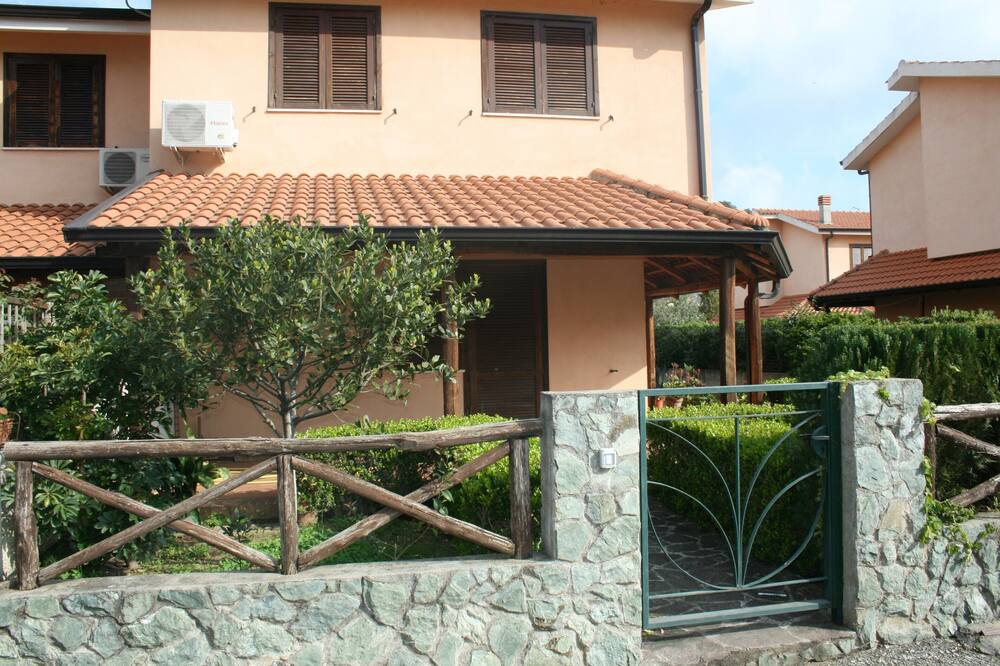 Photo of Outdoor in Pizzo