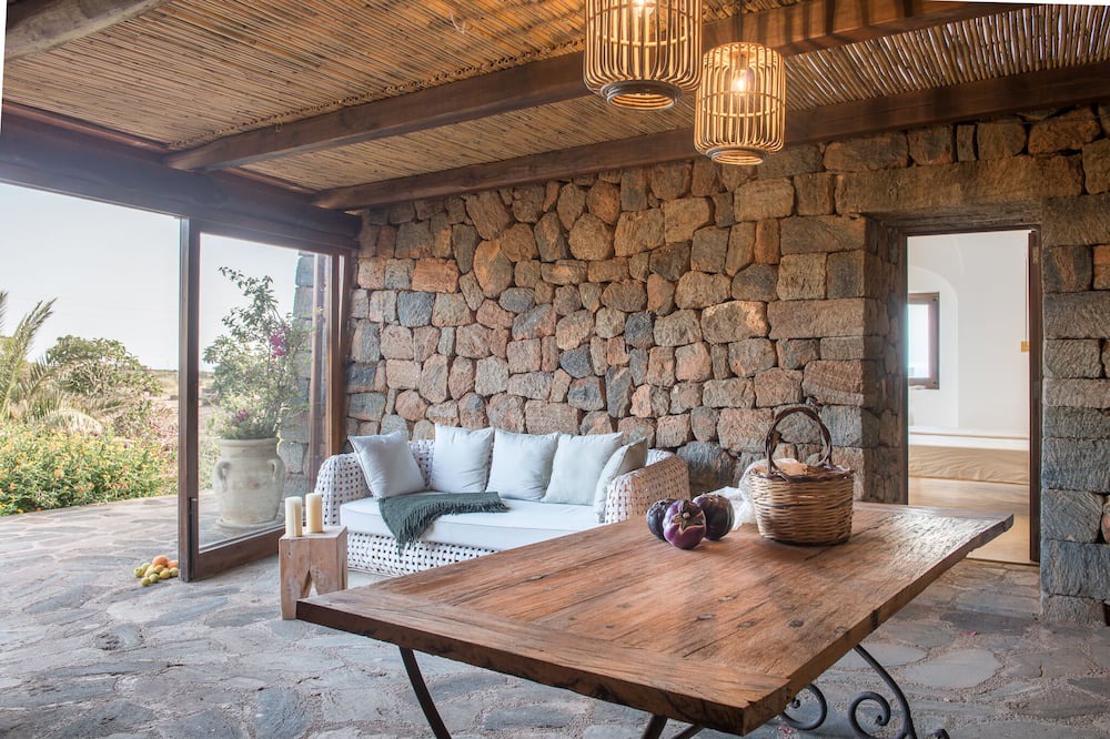 Photo of Livingroom in Pantelleria