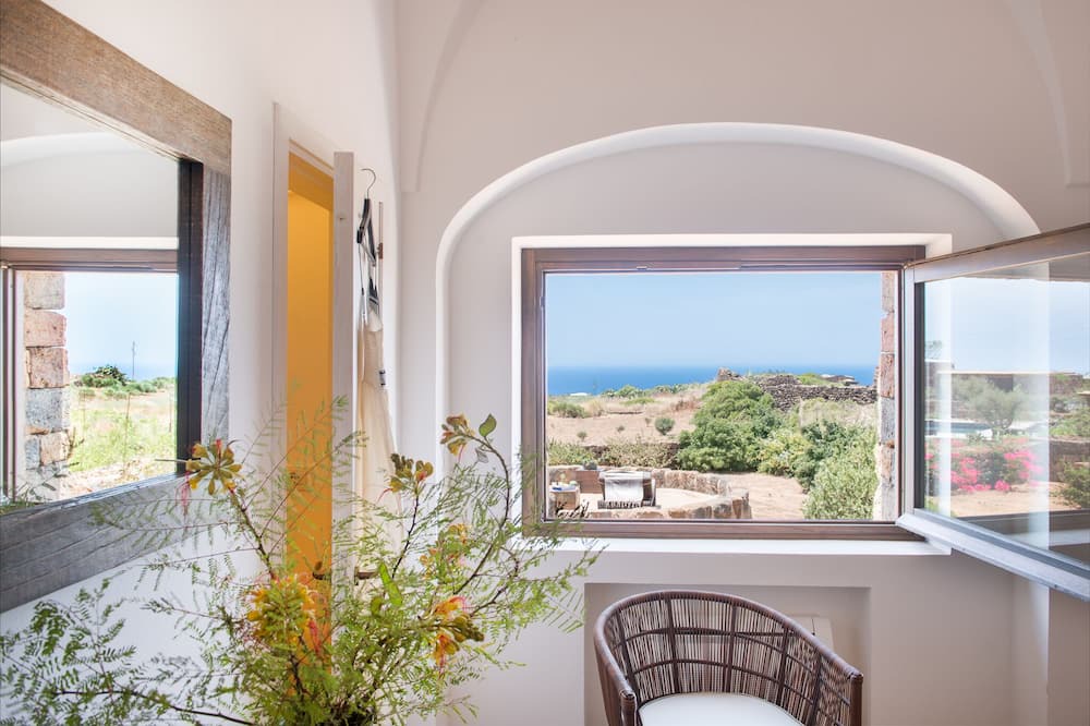 Photo of Others in Pantelleria