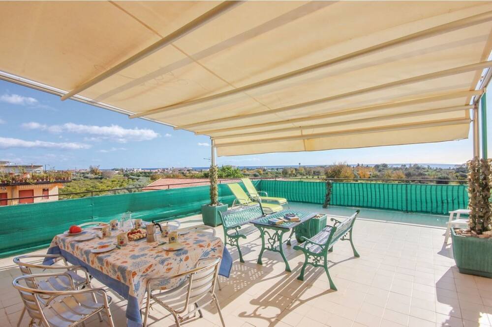Photo of Patio Balcony in Chianchitta-Pallio