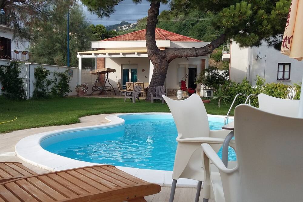 Photo of Outdoor in Acquappesa