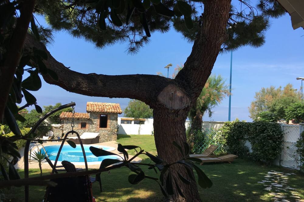 Photo of Outdoor in Acquappesa