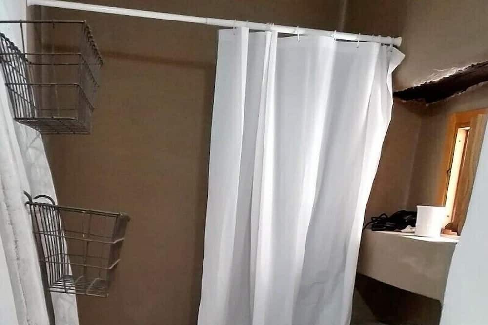 Photo of Bathroom in Pentedattilo