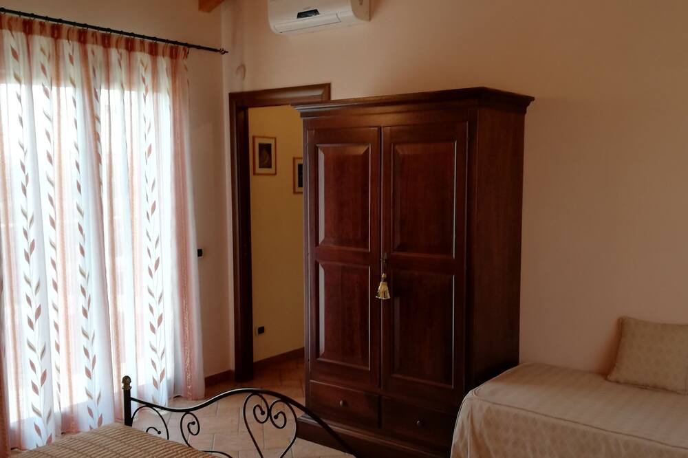 Photo of Bedroom in Riposto