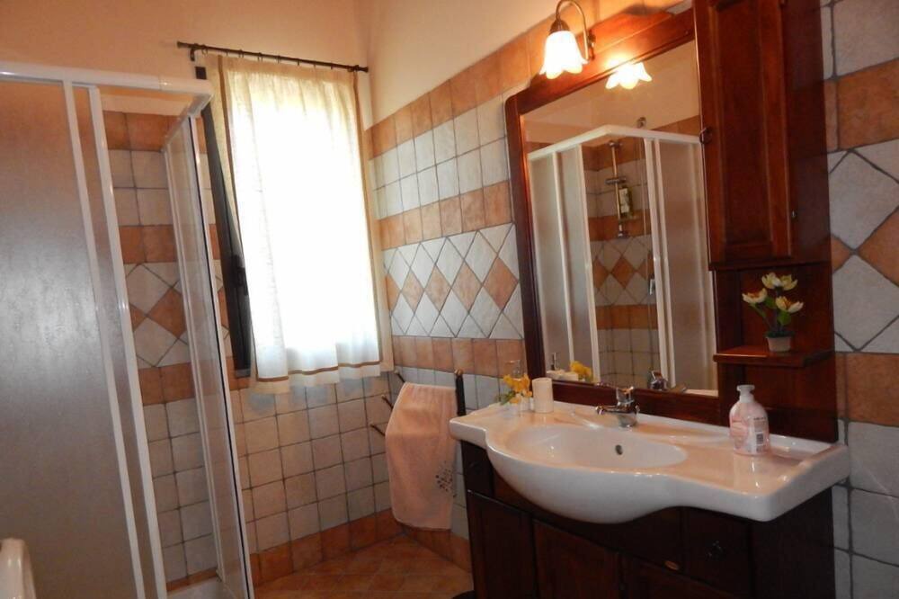 Photo of Bathroom in Riposto