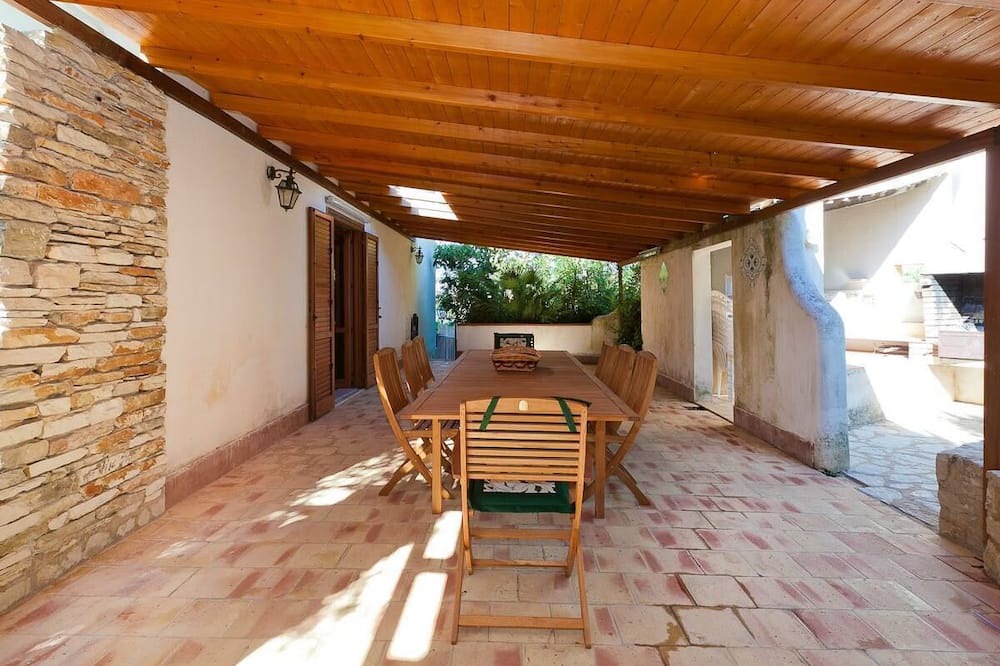 Photo of Patio Balcony in Valderice