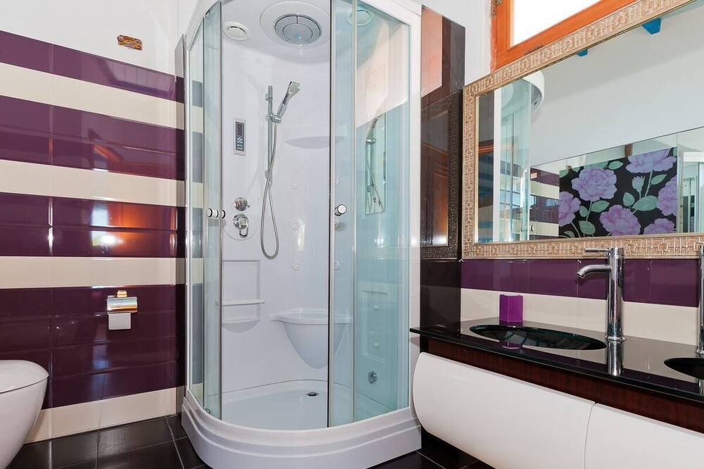 Photo of Bathroom in Valderice