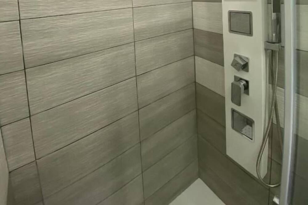 Photo of Bathroom in Piana Calzata