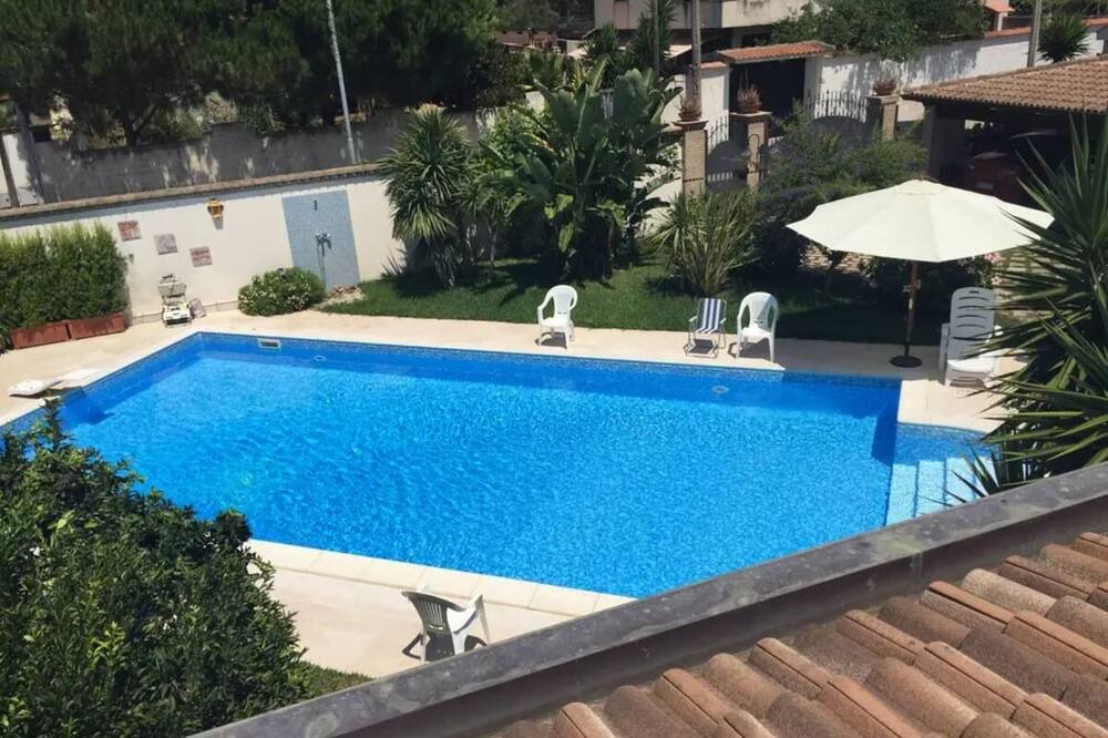 Photo of Outdoor in Palmi