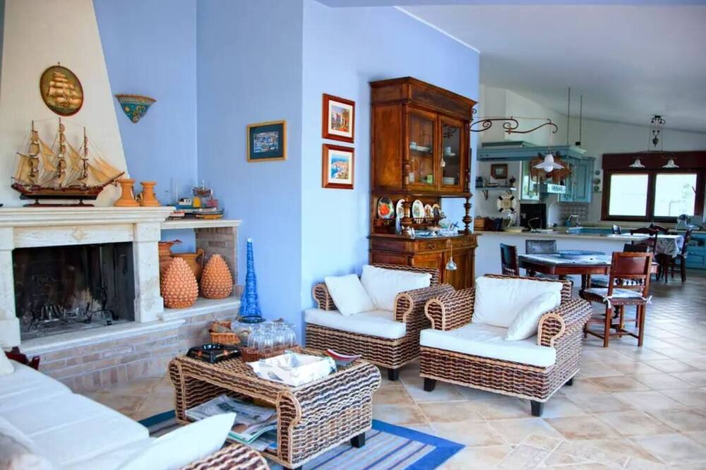 Photo of Livingroom in Palmi
