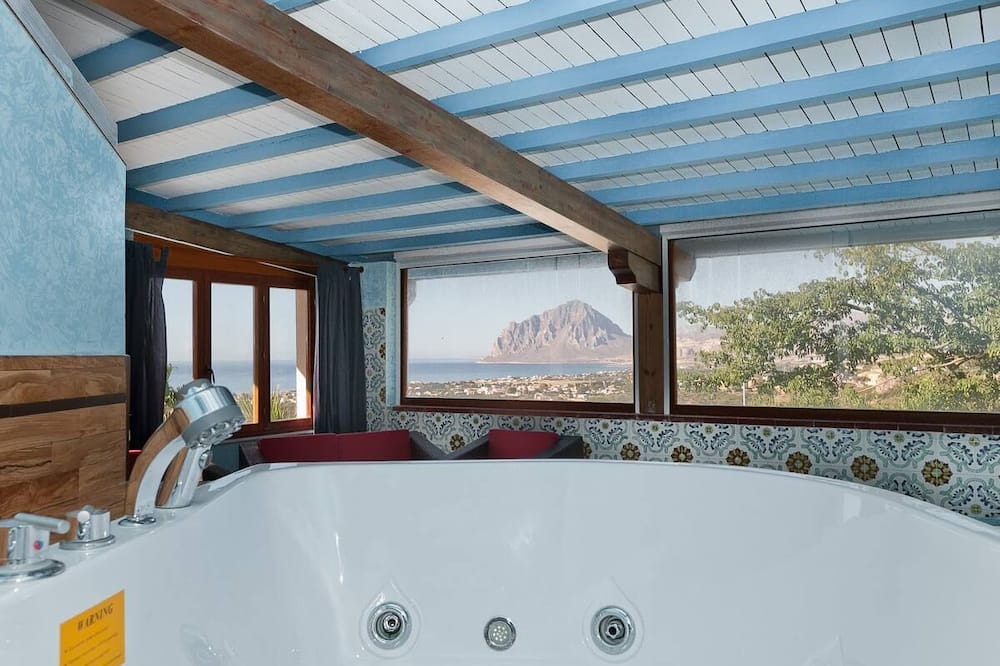Photo of Bathroom in Valderice