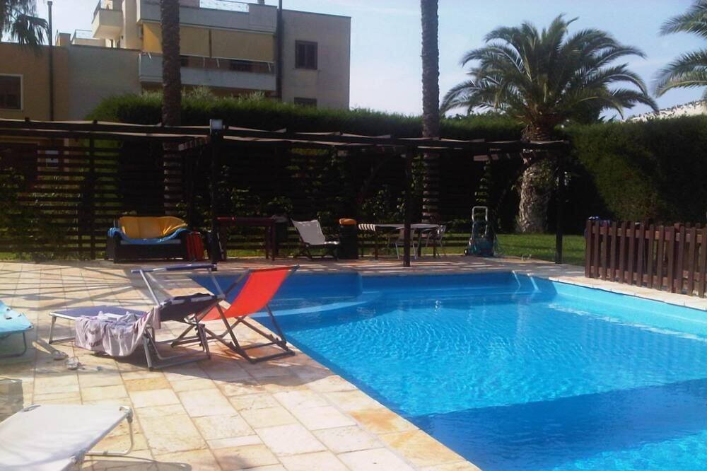 Photo of Outdoor in Nardo