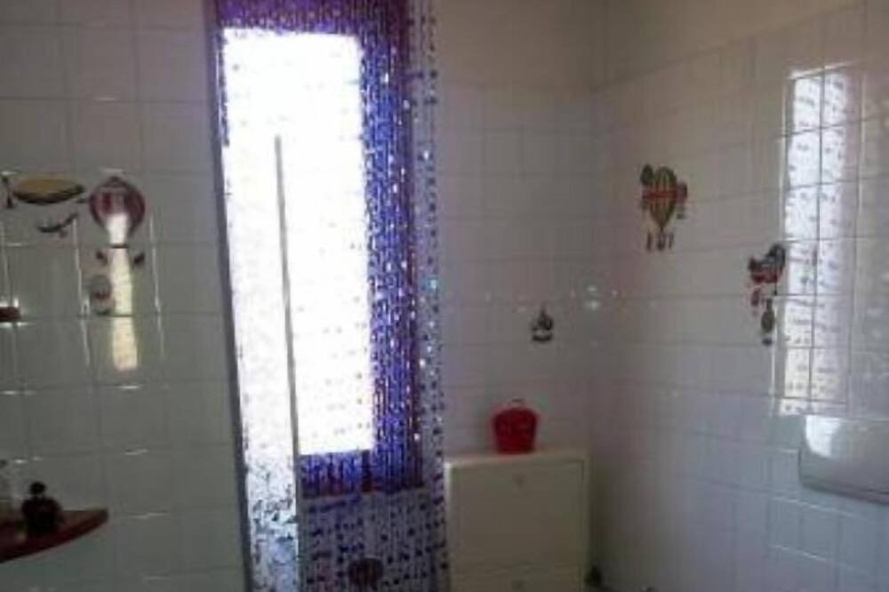 Photo of Bathroom in Nardo