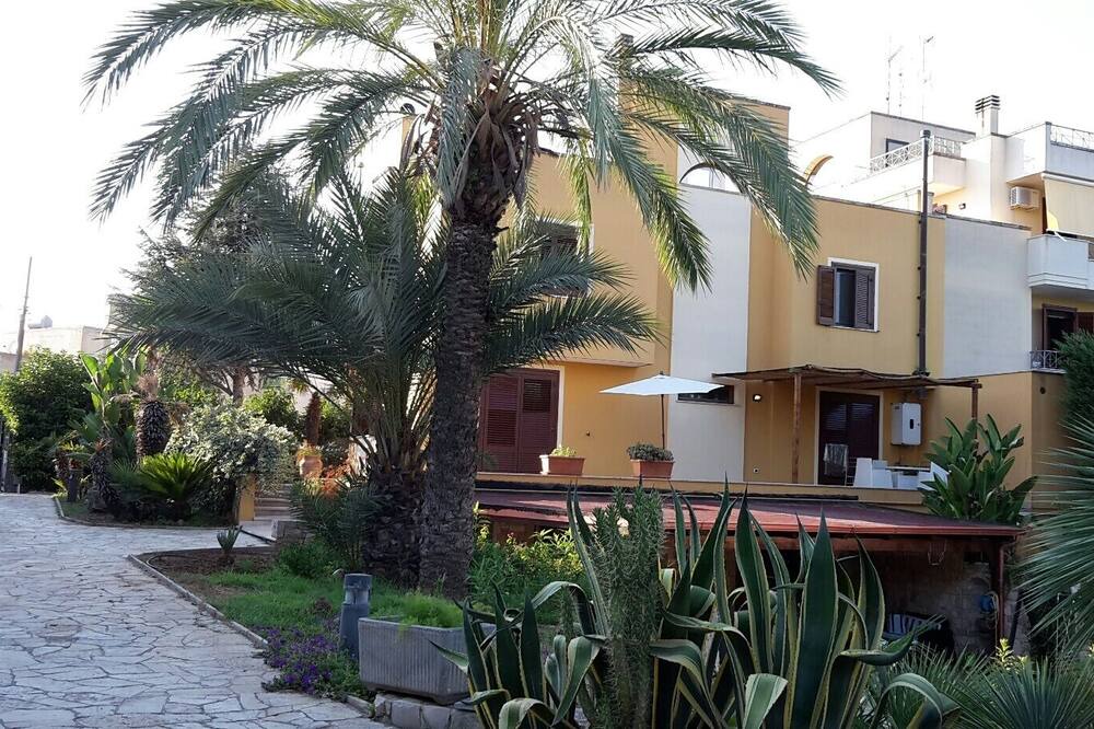 Photo of Outdoor in Nardo