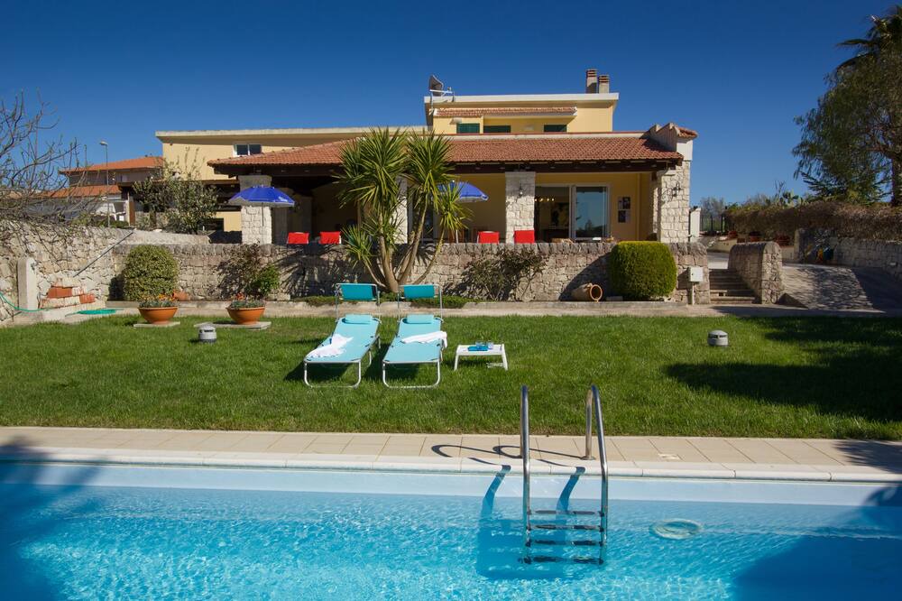 Photo of Outdoor in Salinella