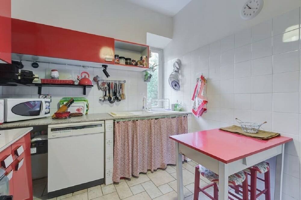 Photo of Kitchen in Suburbio VII Portuense