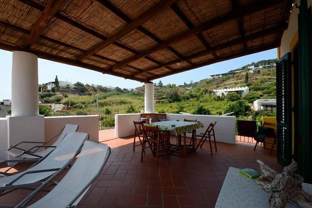 Photo of Patio Balcony in Lingua