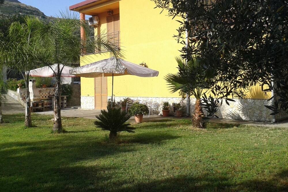 Photo of Outdoor in Santa Teresa di Riva