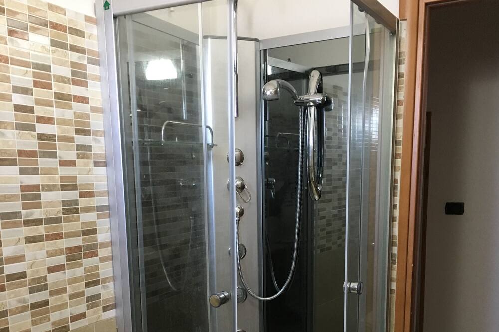 Photo of Bathroom in Coccorino